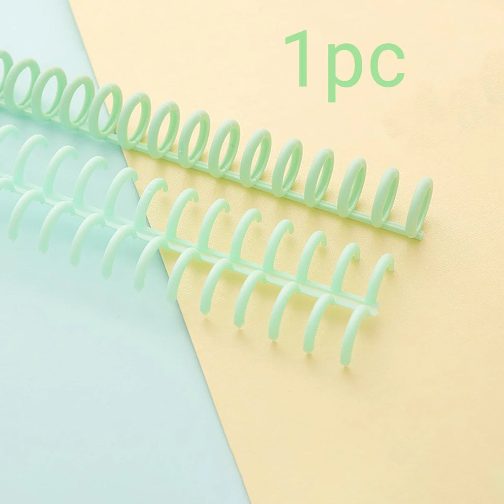 1-4pcs plastic 30-hole binder spine, can be cut, can hold up to 85 sheets of paper, DIY paper notebook album. Oasis Select 1Pc green