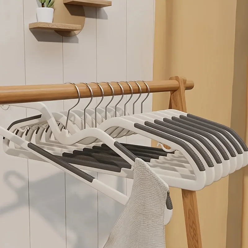 Non-Slip Plastic Hangers -Versatile,Traceless Design for Clothes,Bras & More-Ideal for Home Storage & Retail Display,Hangers Oasis Select
