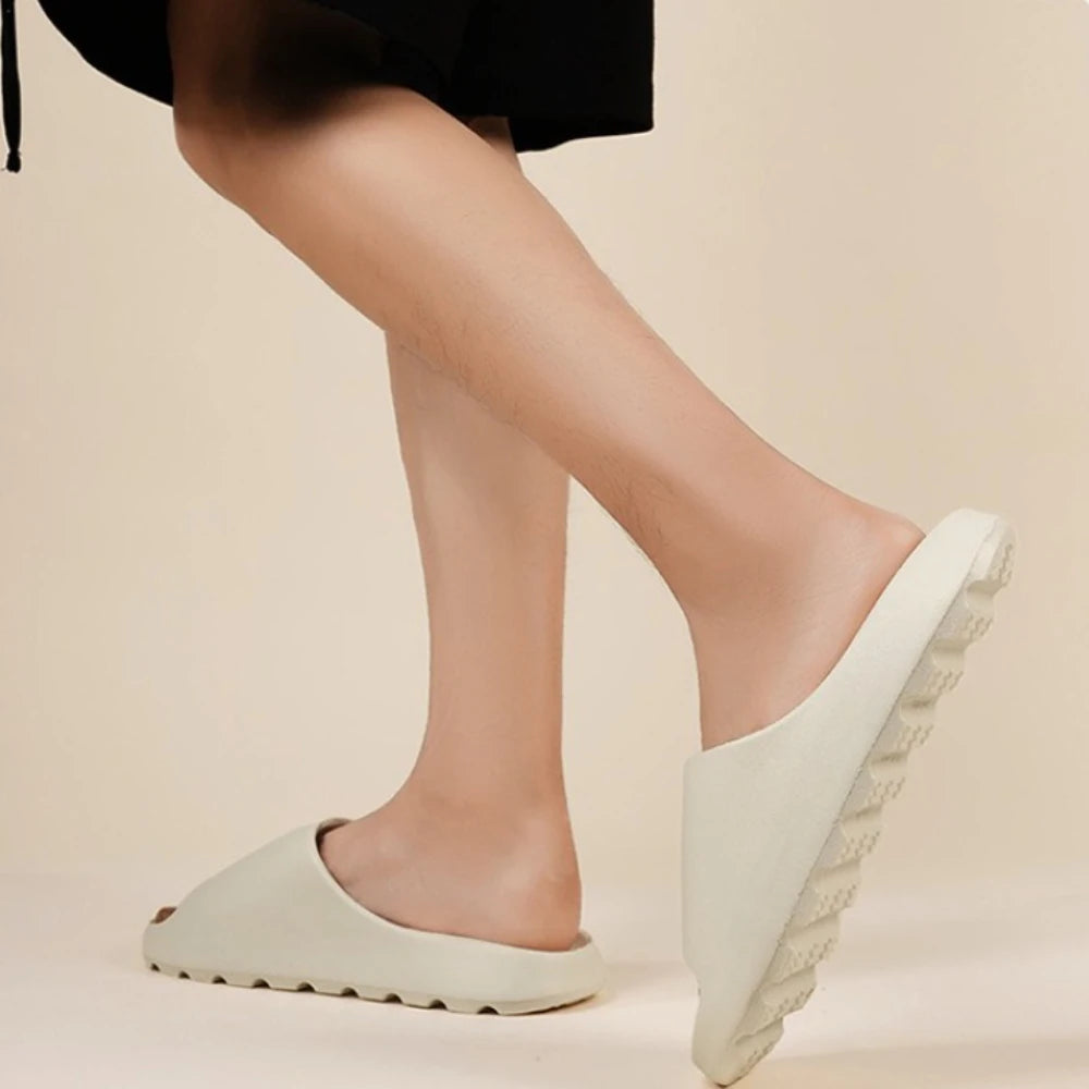 Fashion slippers, cloud thick-soled sandals, couple bathroom slippers, home and outdoor men's slippers, women's EVA sandals Oasis Select