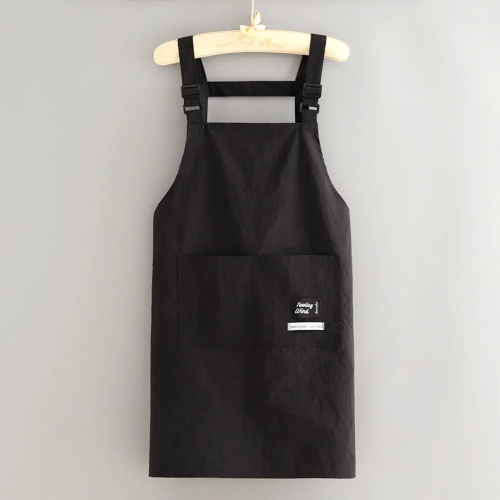 Professional Barber Apron – Waterproof, Breathable, 2 Sizes & Pocket