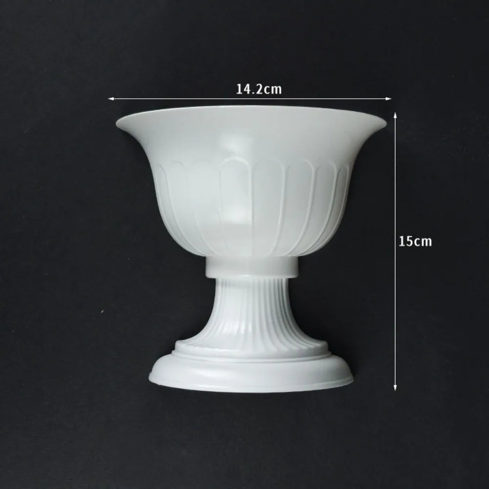 French Oil Painting Half Wall Vase – White Floral Décor