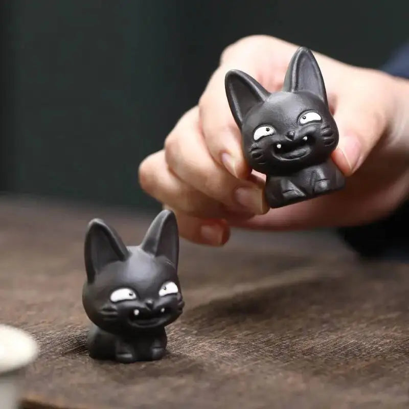 Yixing Zisha Tea Pet Little Black Cat Figurine Handmade Healing Cat Sculpture Craft Tea Table Kung Fu Tea Set Can Be Kept Oasis Select