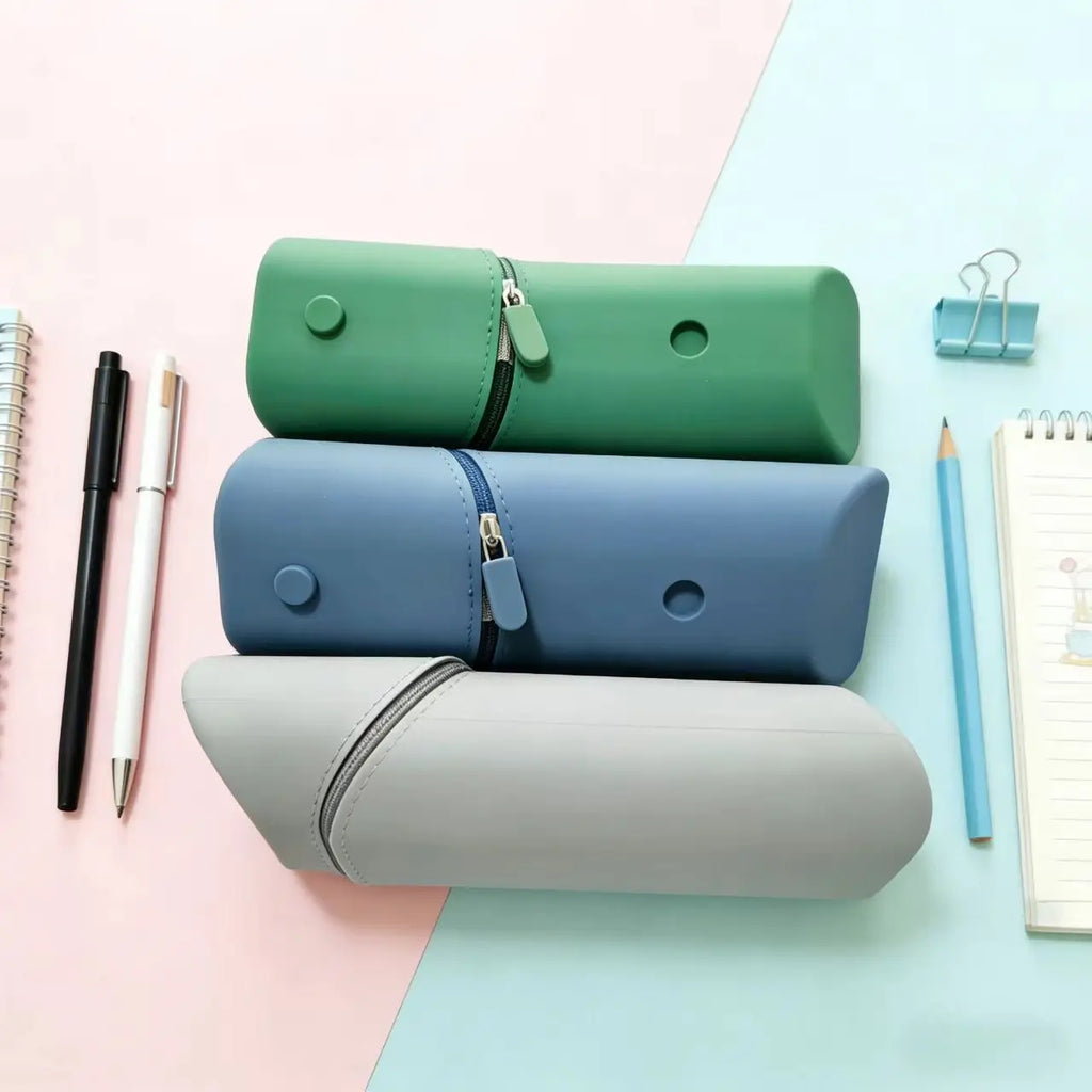 Foldable Silicone Pencil Case Large Capacity Expandable Pen Holder, Portable Desk Stationery Organizer for School Office Home Oasis Select