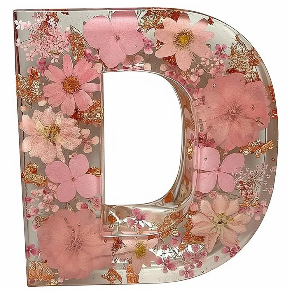 Floral Resin LED Letter Light – Dried Flower Night Lamp
