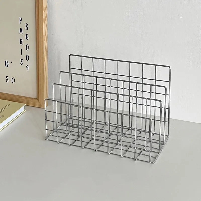 Simple Iron Desktop Storage Rack Magazine Organizer Ins Table Metal Organizing Rack Bookshelf Desk Multi-functional Display Rack Oasis Select silver S 17.5x9x13.5cm
