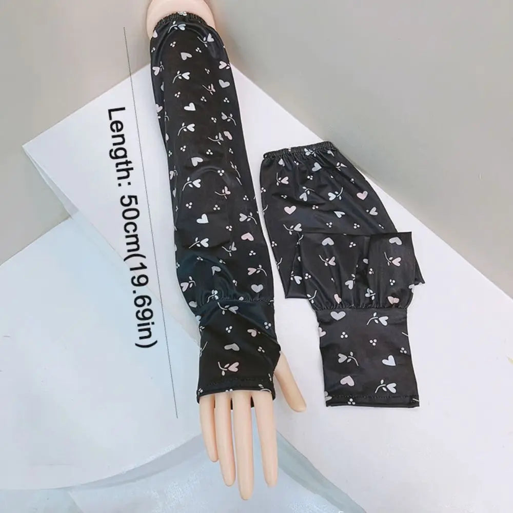 Breathable Ice Silk Sleeve Loose Fit Love Flower Print Sun Protection Sleeves Cooling Material UV Protection Sleeves Cycling Oasis Select