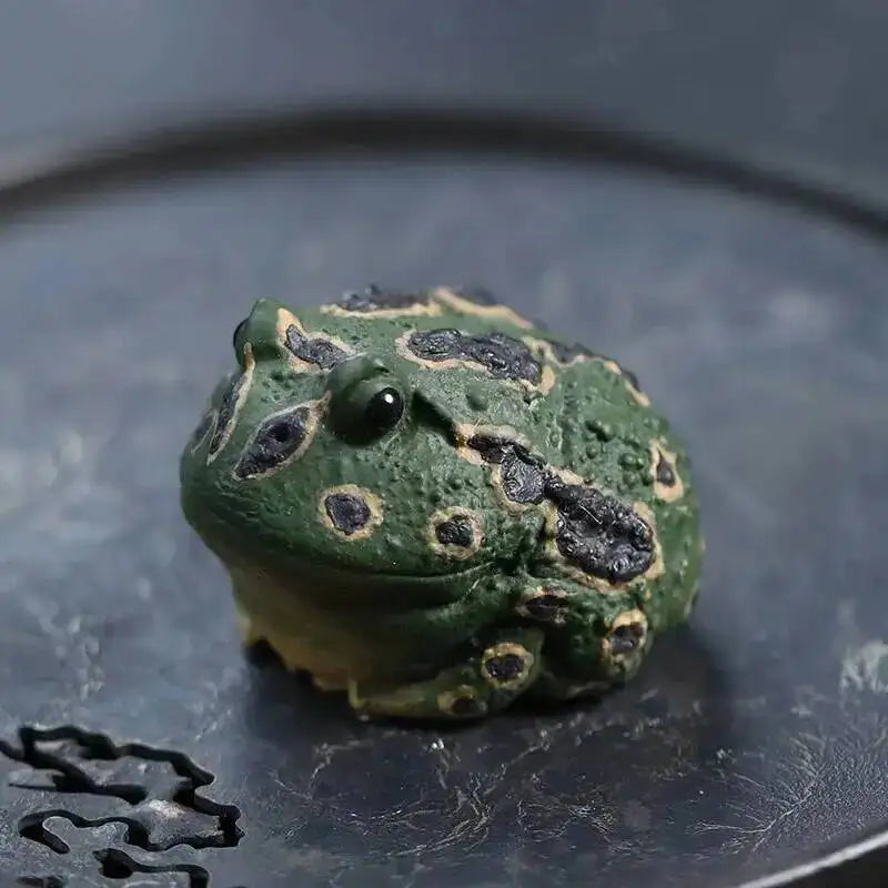 Zisha Tea Pet Golden Toad Wealth-attracting Tea Play Toad Tea Tray Frog Ornament Tea Play Accessories Oasis Select