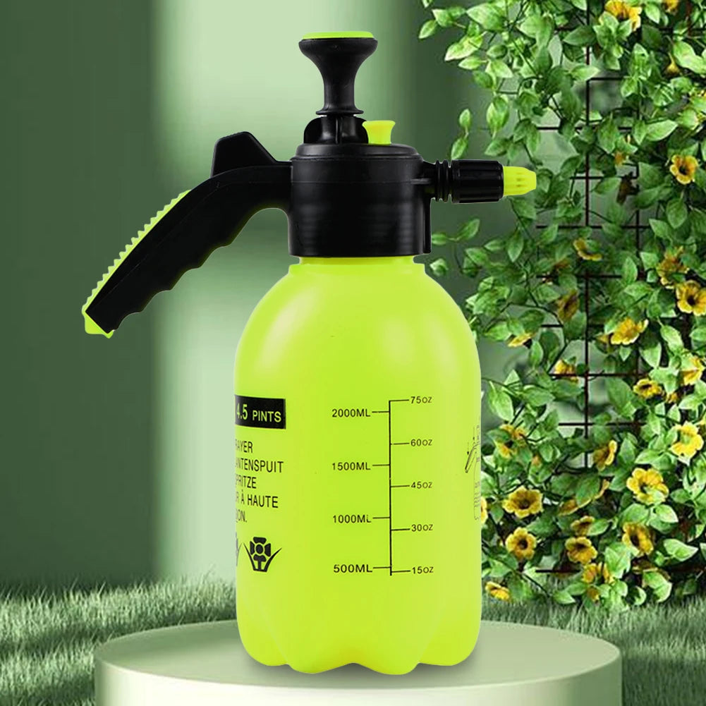 2L Manual Garden Sprayer – Adjustable Nozzle & Safety Valve Garden Pump Sprayer Oasis Select