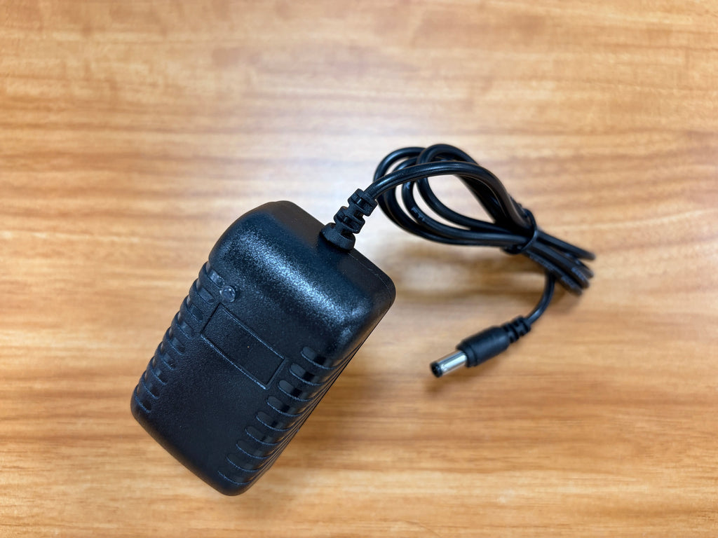 2pcs Power Adapter AC 100-240V Input DCOutput Supply Charger EU/US 12VUniversal Adapter Converter Plug forCamera DVR LED Robot L Oasis Select
