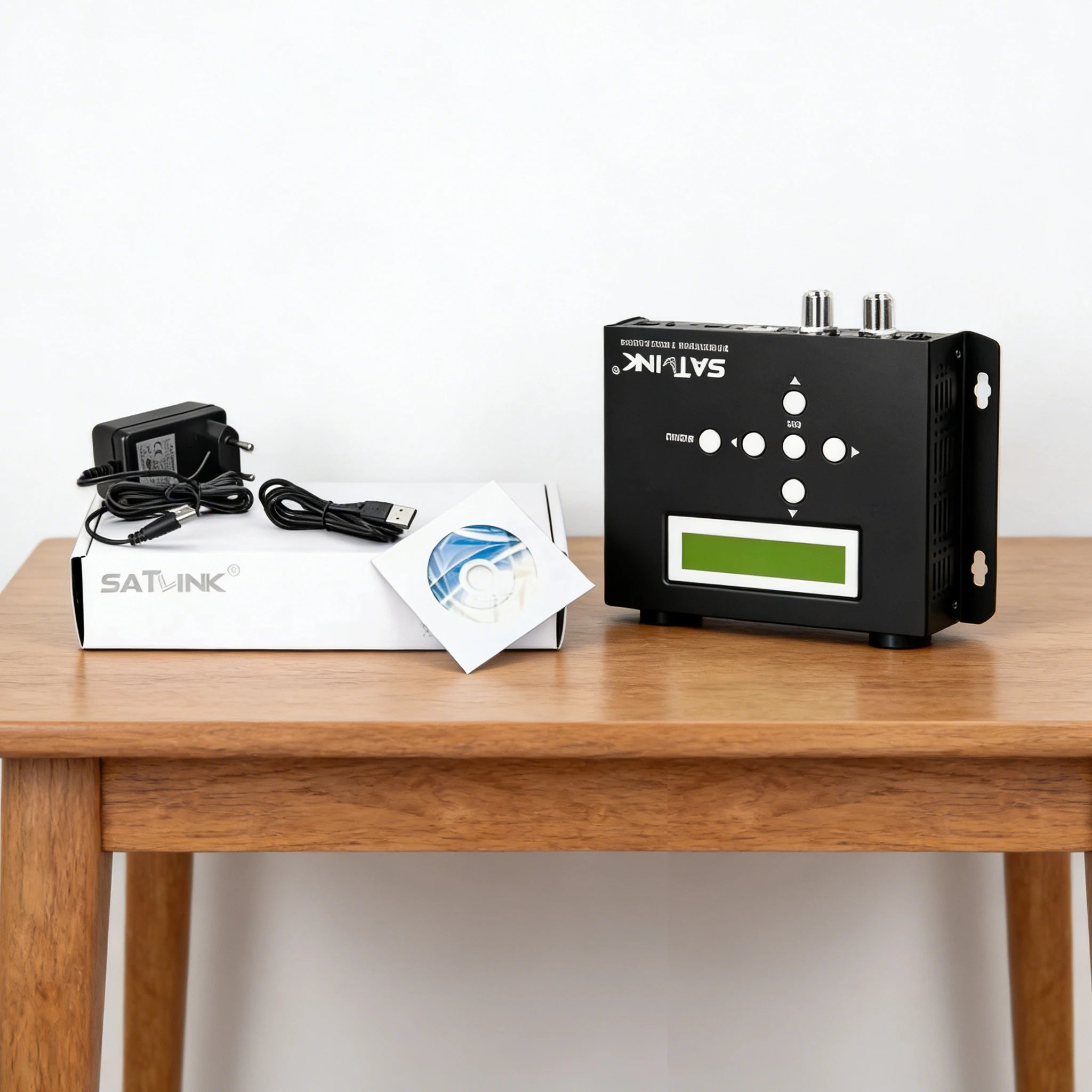 HD to TDT encoder modulator HD to RF DVB-T DTV modulator CATV self-produced programs SATLINK ST-6503 Oasis Select