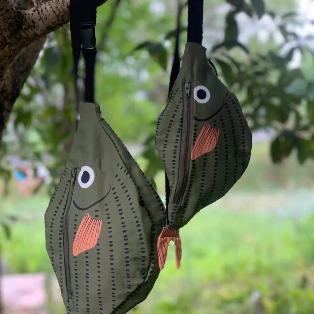 Adorable Tropical Fish Waist Pack for Kids Green Water-Resistant Coin Purse Crossbody Bag for Boys & Girls Oasis Select