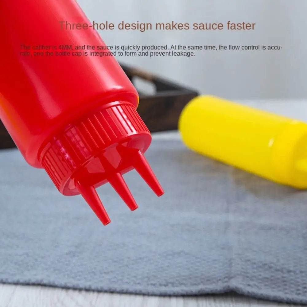 New Plastic Squeezing Sauce bottle Graduated Squeezable Gravy Boats Tableware Reusable Jam Container Oasis Select