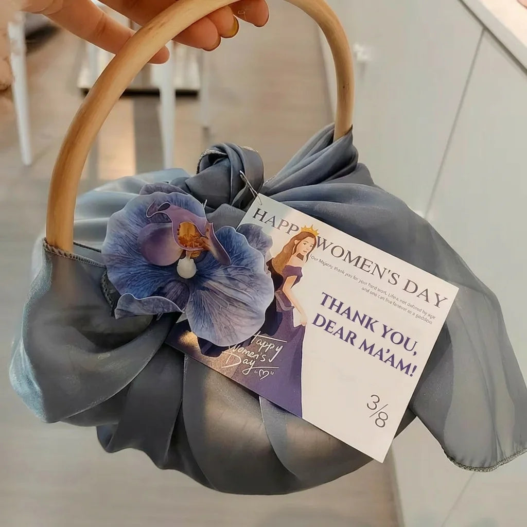 Event Gift Basket Portable Artificial Floral Decoration Wedding Favors Basket Decorative Rattan Woven Gift Basket For Christmas Oasis Select