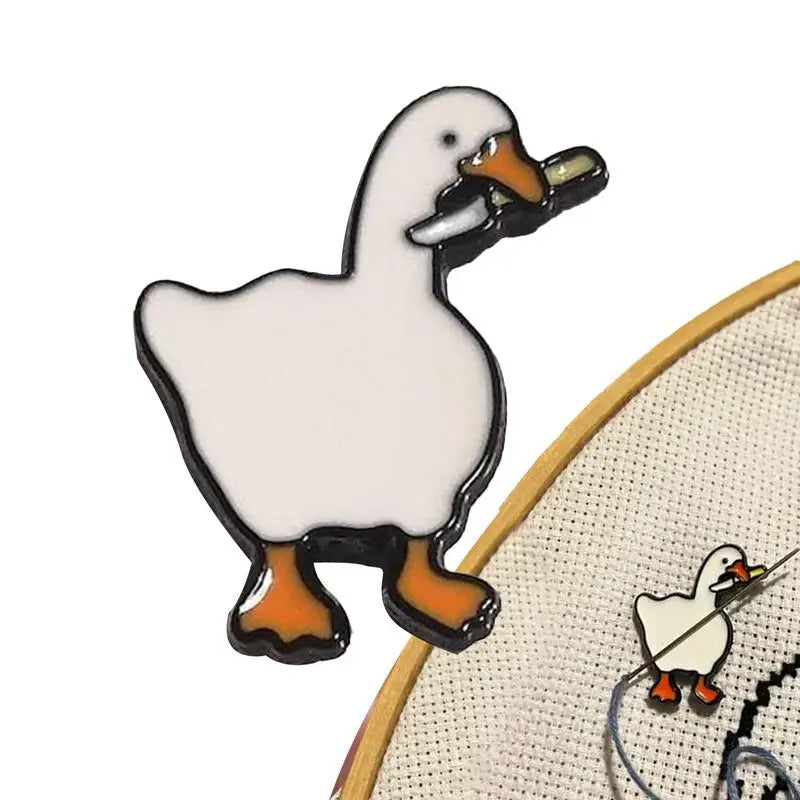 Sewing Needle Minder Quilting Needle Magnet Keeper Safe Storage Animal Shaped Needle Holder For Craft Enthusiasts Needles Minder Oasis Select