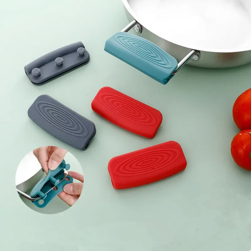 2/8 Silicone Pan Handle Cover Heat Insulation Covers Pot Ear Clip Non-slip Steamer Casserole Pan Handle Holder Kitchen Tools Oasis Select
