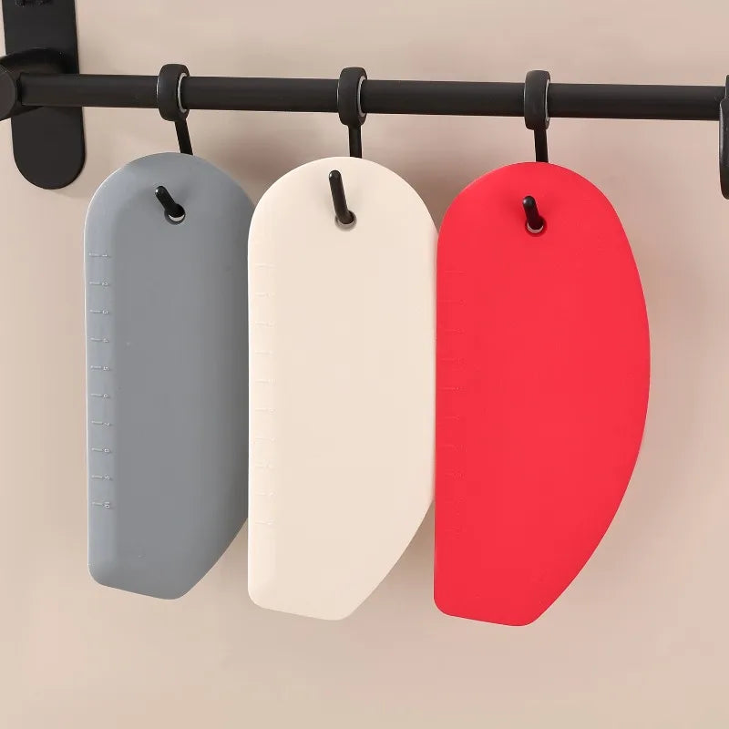 Silicone Noodle Cutting and Baking Tools Kitchen Intestine Powder Cutting Knife Cake Cream Scraper Baking Supplies Oasis Select