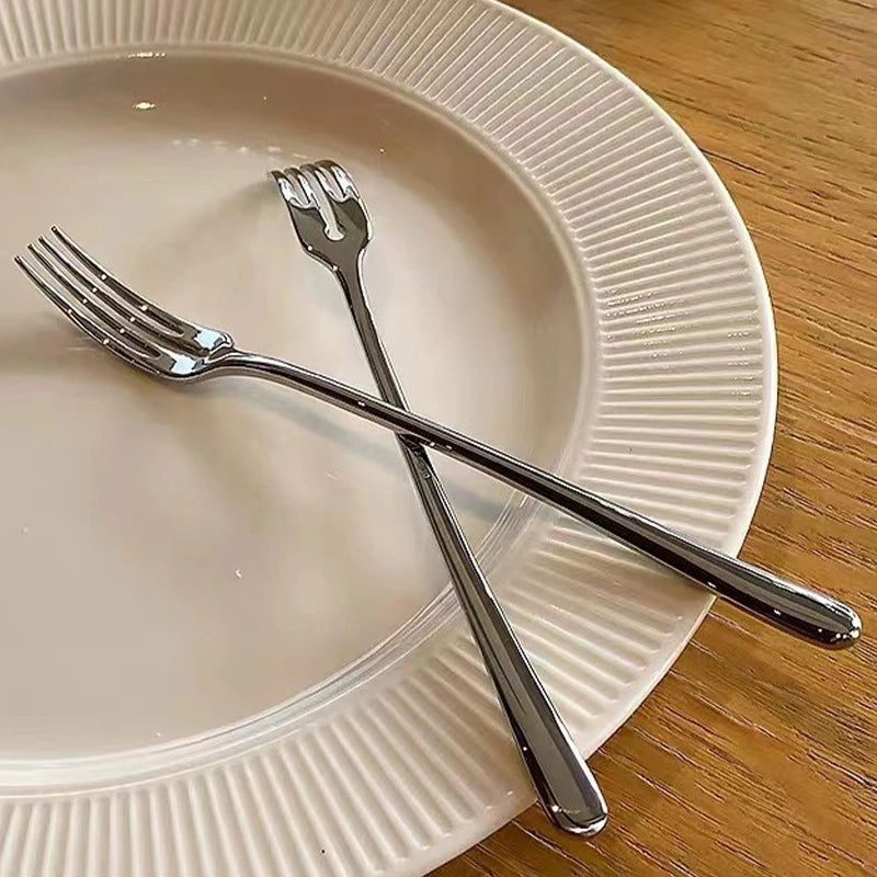 5/10pcs Long Handle Stainless Steel Dinner Fork Set Korean Cutlery Four Tine Salad Dessert Fruit Forks Kitchen Table Forks Oasis Select