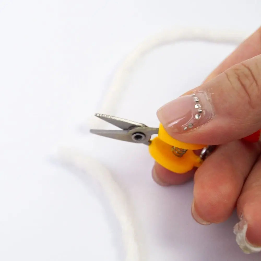 with Protective Cover Mini Pocket Scissors Straight Tip Metal Sewing Small Scissor DIY Cross Stitch Thread Trimmer School Office Oasis Select