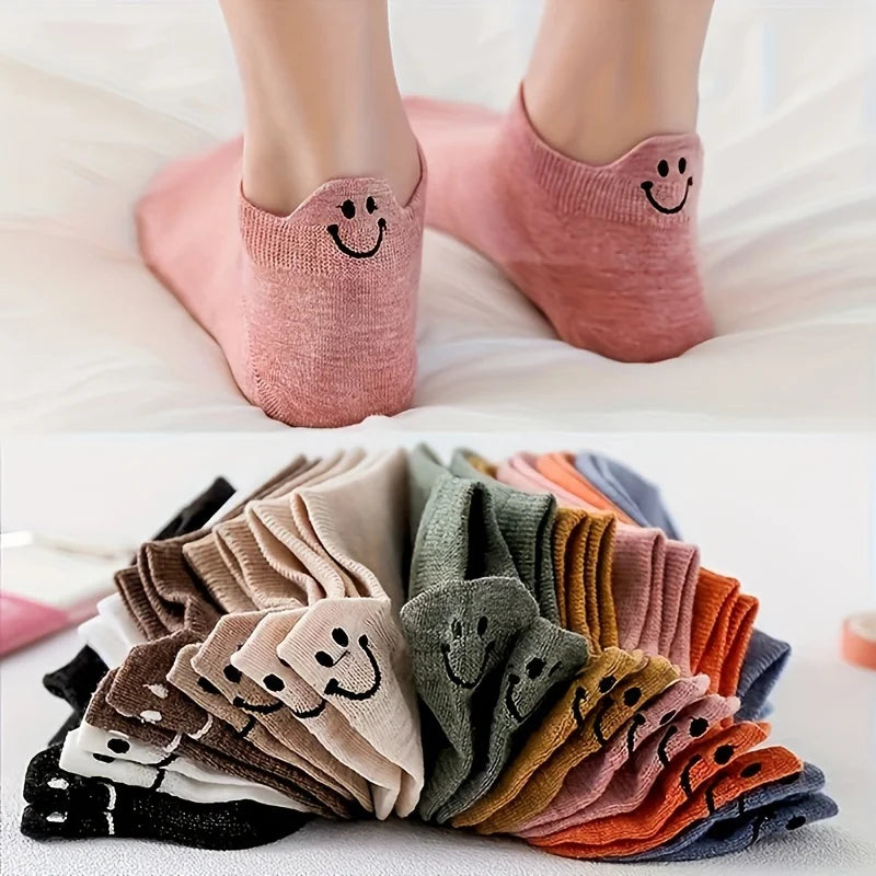 Kawaii Embroidered Ankle Socks for Women – 2 Pairs | Cute Style