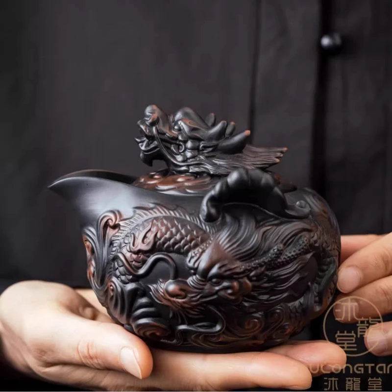 A Large-capacity Non-scalding Hand-held Ceramic Single Teapot for Brewing Tea in A Purple Clay Teapot Oasis Select