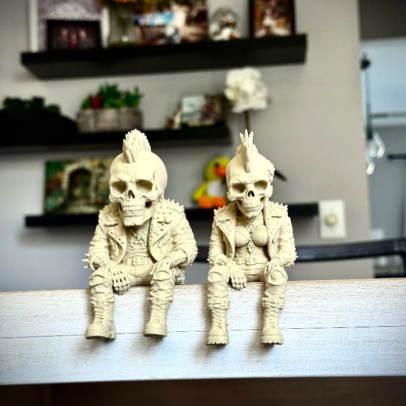Rock Punk Skull Couple Figurine 3DPrinted Sitting Posture Edge Cool Skeleton Statue Gothic Desk Decor for Bookshelf Gaming Table Oasis Select