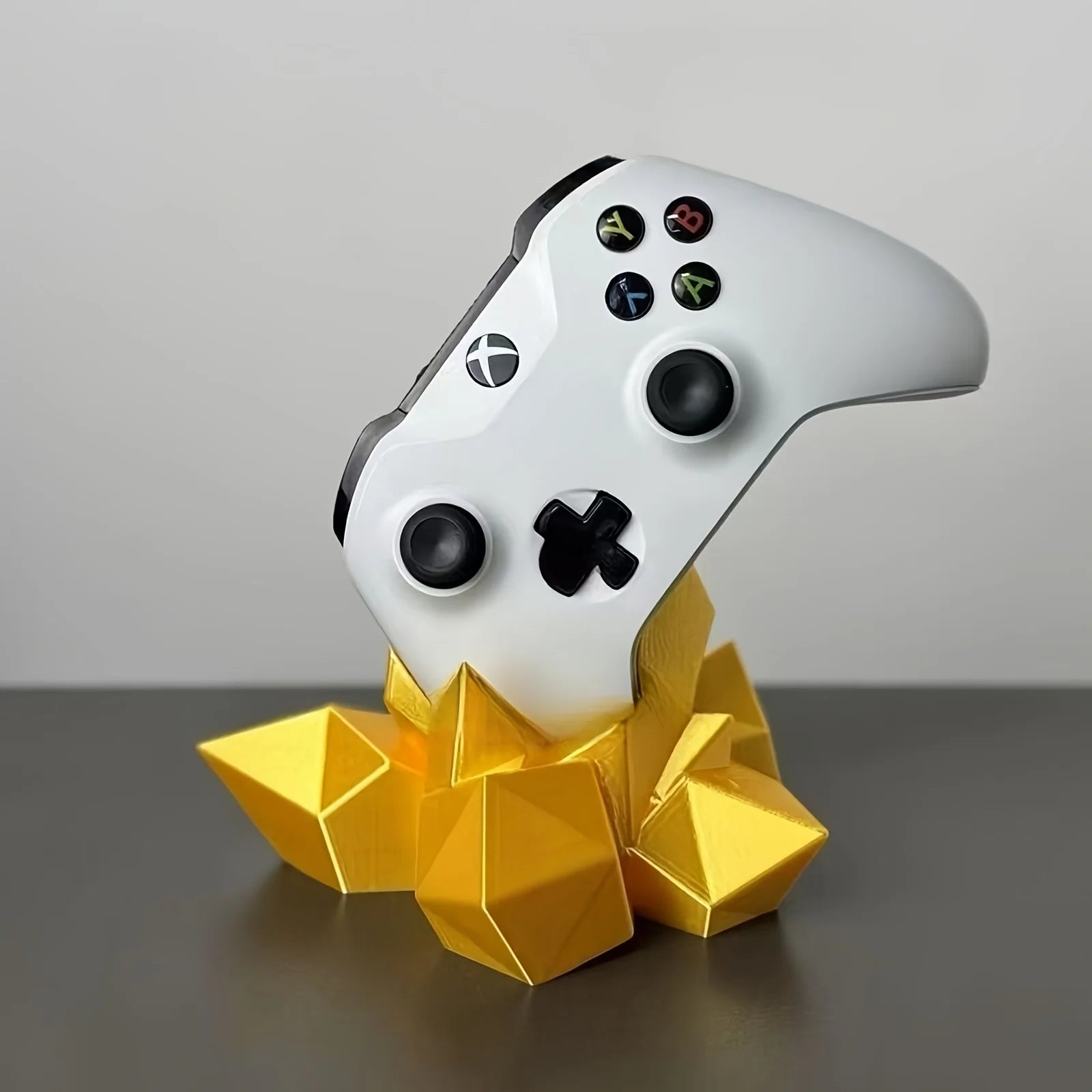 3D Printed Crystal Game Controller Stand Holder Compatible with Xbox PS4 PS5 Switch Gaming Desk Decor Ornament Gift Oasis Select gold