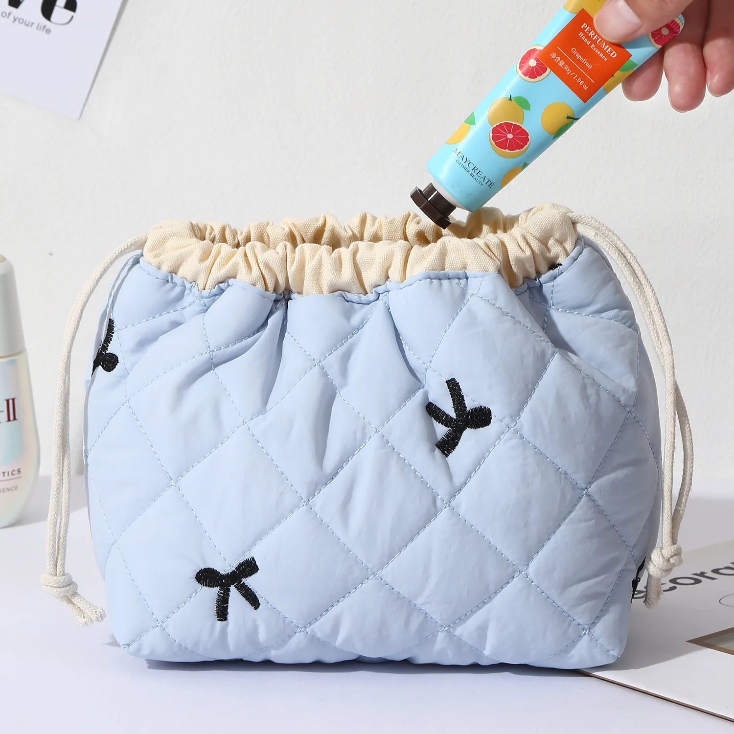Ladies' Cotton Makeup Bag Embroidered Drawstring Storage Bag Travel Cosmetic Bags Large Capacity Hanging Toiletry Storage Bag Oasis Select D