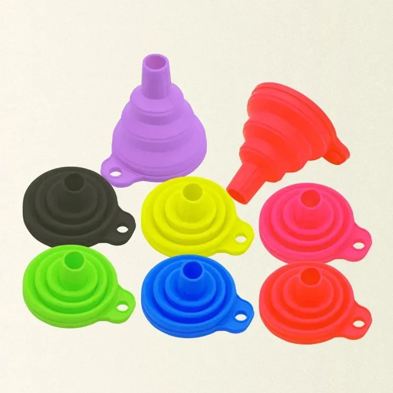 1/2pcs Engine Funnel Car Universal Silicone Liquid Funnel Detergent Replacement Portable Car Engine Gasoline Replacement Funnel Oasis Select