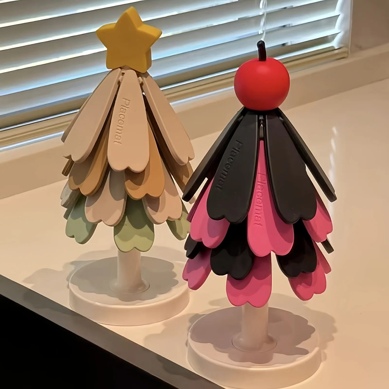 Christmas Tree Silicone Trivet Mat – Heat Resistant Coaster