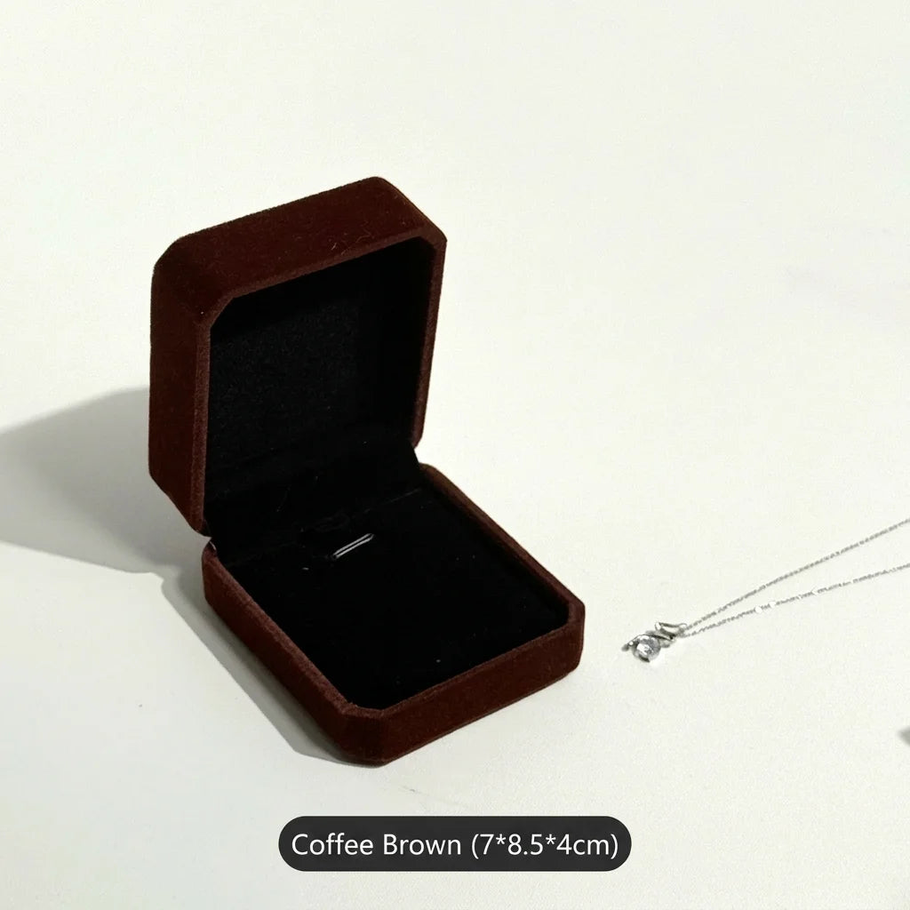 Velvet Necklace Pendant Gift Box – Soft Lined Jewelry Storage Case
