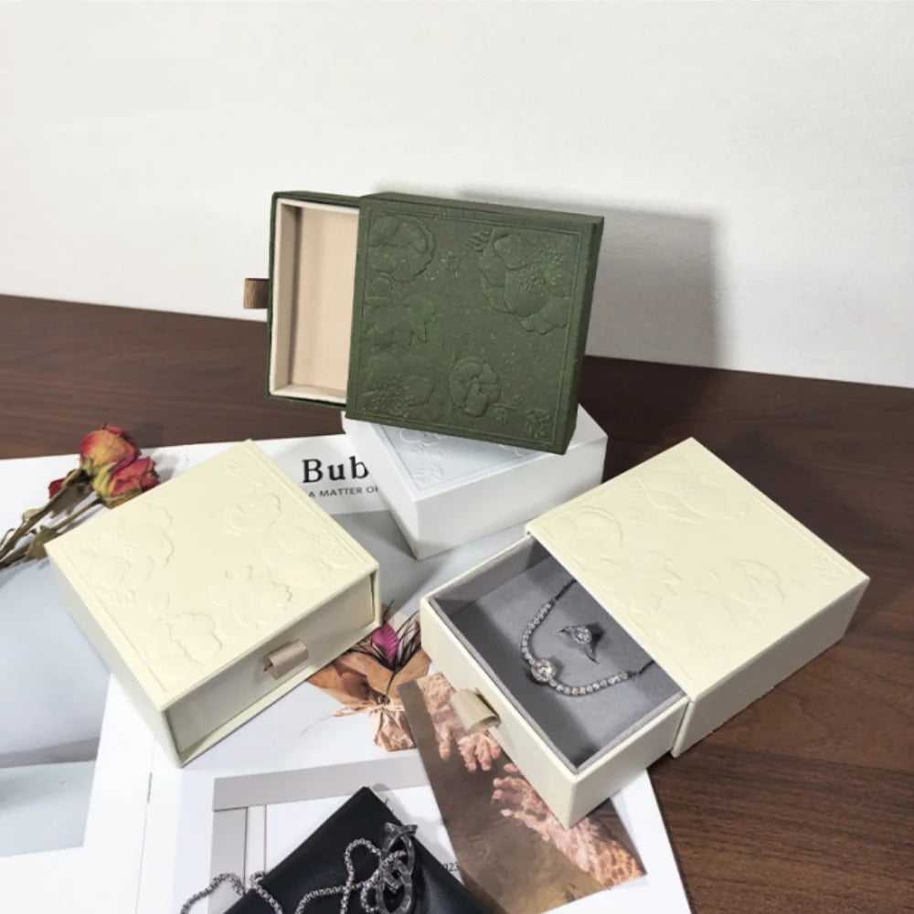 Relief Embossed Jewelry Packaging Box Heaven and Earth Cover Necklace Ring Storage Creative Design High-end Drawer Jewelry Box Oasis Select