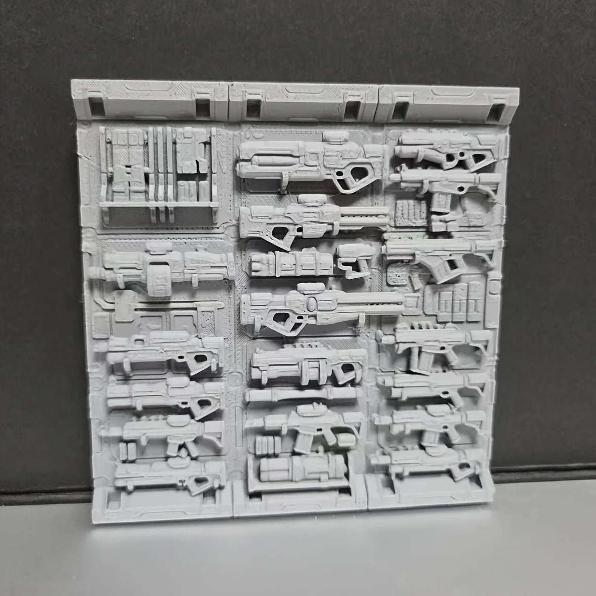 Sci-Fi Weapon Wall Panel Model - Cyberpunk Gun Rack Terrain, Industrial Tech Diorama Base for Miniature Scenery Oasis Select grey 10cm