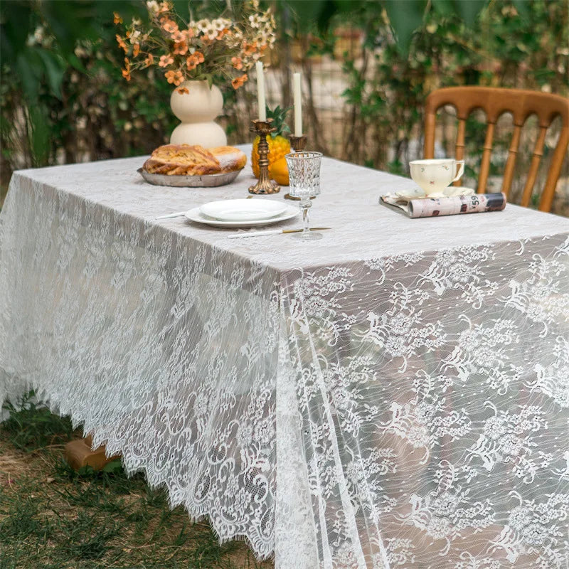 Retro Lace Tablecloth Rectangular Small Fresh Romantic Floral Pattern Table Cover for Outdoor Dining Decoration Tablecloth Oasis Select