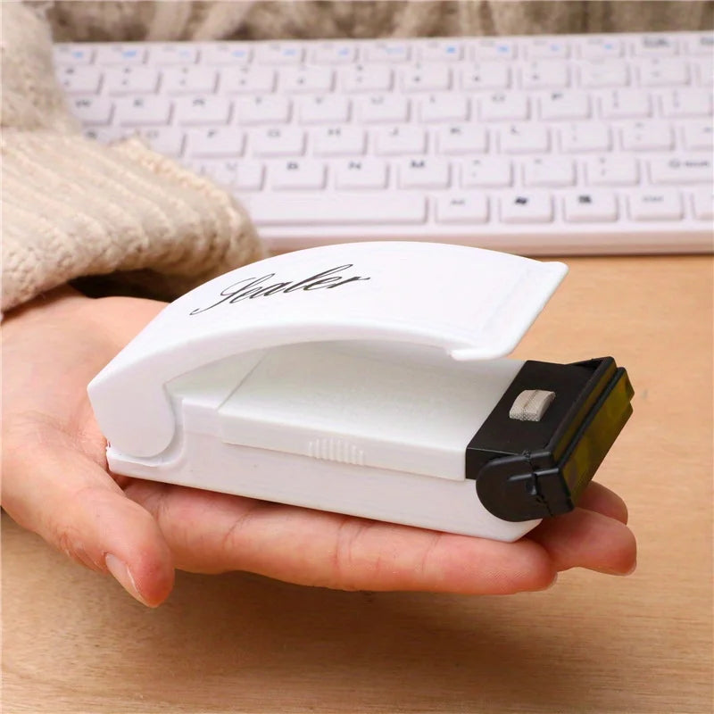 Mini Sealing Machine Small Household Sealing Machine Food Bags Plastic Bags Hand Pressure Sealing Machine Oasis Select white
