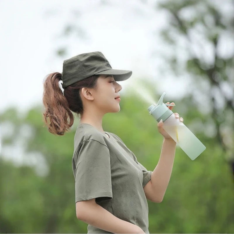 Sports Water Bottle, Sports Cup, Spray Water Bottle with Quick-Spray Nozzle, Suitable for Hiking, Gym and Outdoor Activities Oasis Select