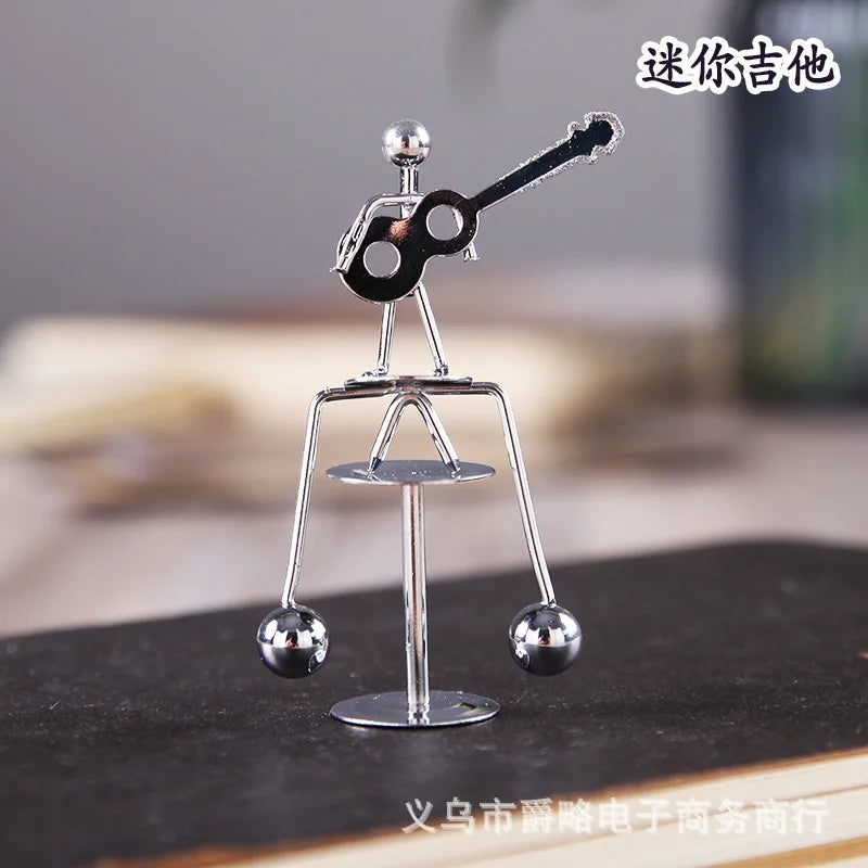 Mini Ironwork Balance Ironman, Stress-relieving Figurine, Untoppling Doll, Sports Metal Handicraft, Small Gift Oasis Select guitar 2PCS