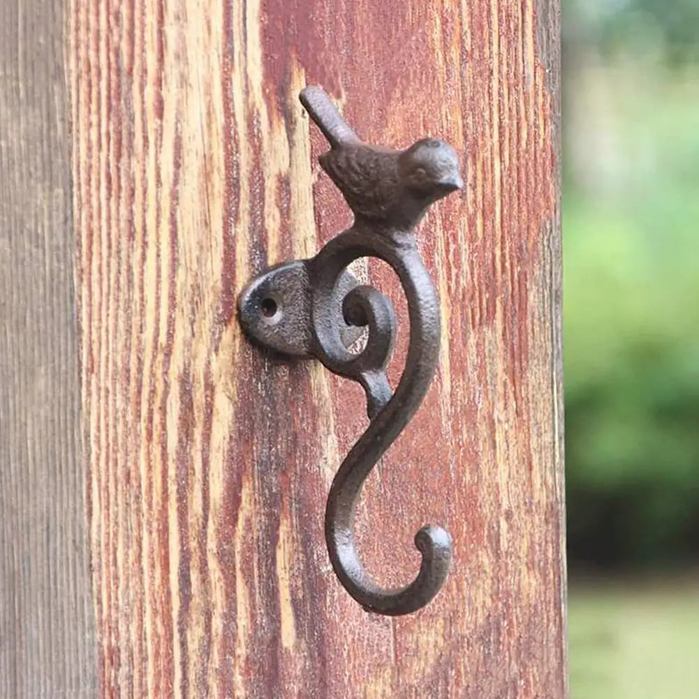Retro Bird Cast Iron Wall Hook – Rustic Farmhouse Organizer Decorative Wall Hook Oasis Select