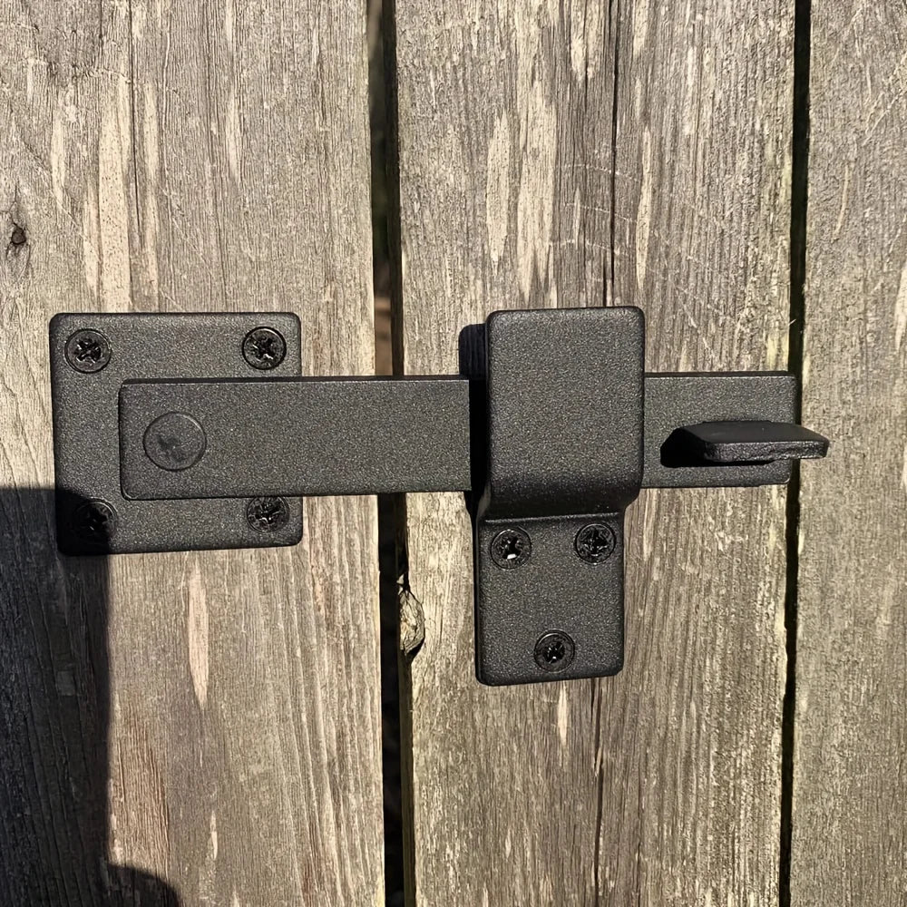 One Piece of Robust Matte Black Metal Latch for Barn Doors,Suitable for Both Indoor And Outdoor Solid Wood Doors Oasis Select