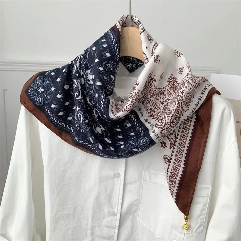 70*70 Square Scarf Retro Print Silk Scarf With Magnetic Buckle Women Neck Scarf All-match Shawl Fashion Headscarf Accessory Gift Oasis Select A41