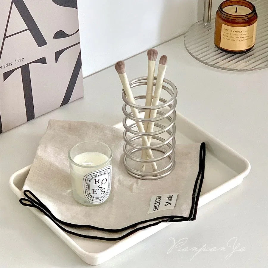 Stainless steel toothbrush holder, industrial style, ins personalized makeup brush storage rack, home decoration, brush holder. Oasis Select