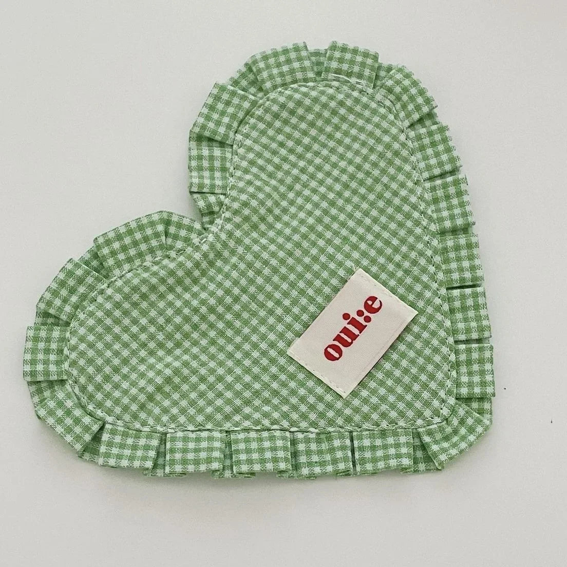 Cute Insulated Heart Shaped Placemat Colorful Plaid Lace Design Portable Dining Table Mat Home Decor Table Linens Accessory Oasis Select green