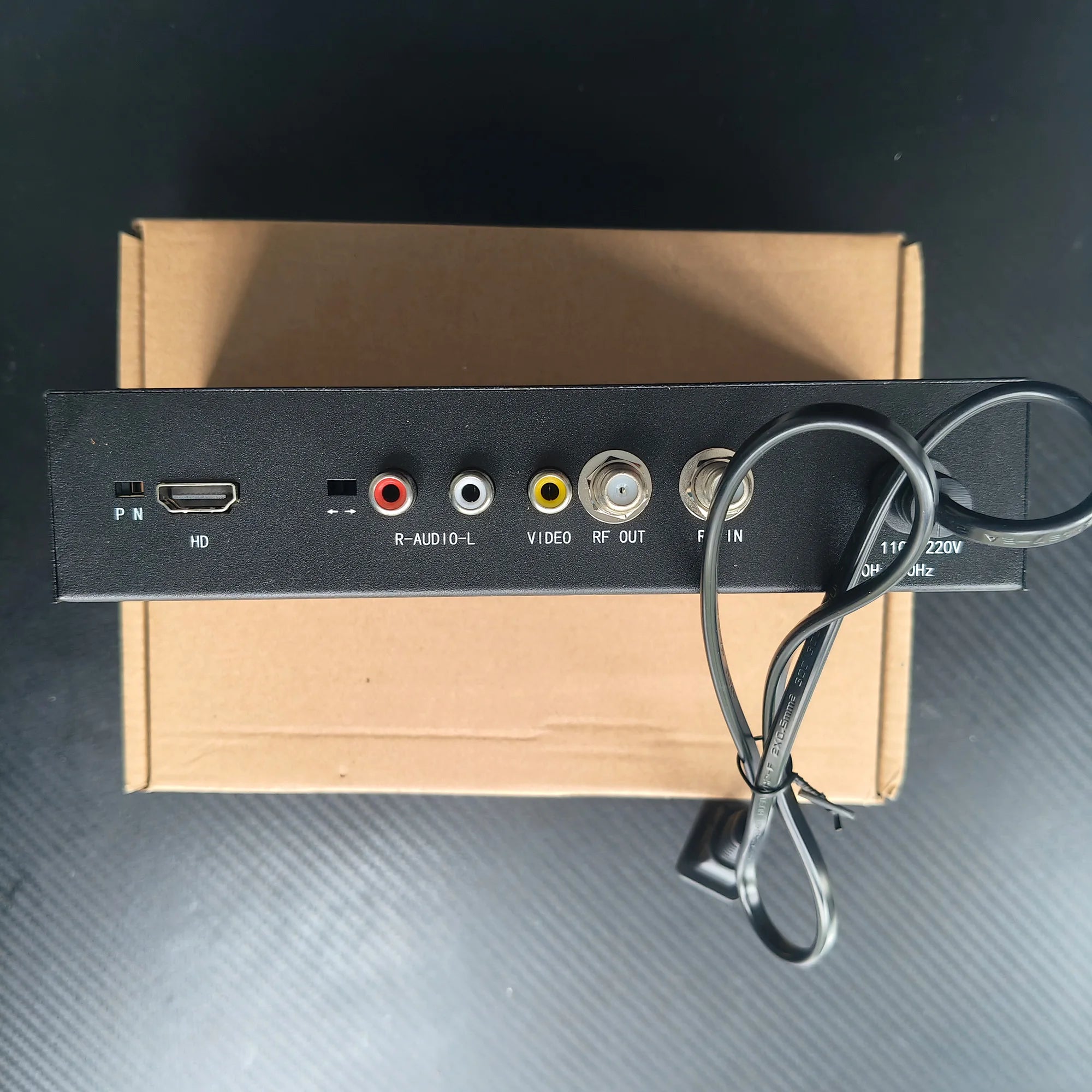 Single-channel HD/SD/AV-to-RF analog TV modulator for PAL, NTSC, and SECAM in-house programming; frequency adjustable Oasis Select
