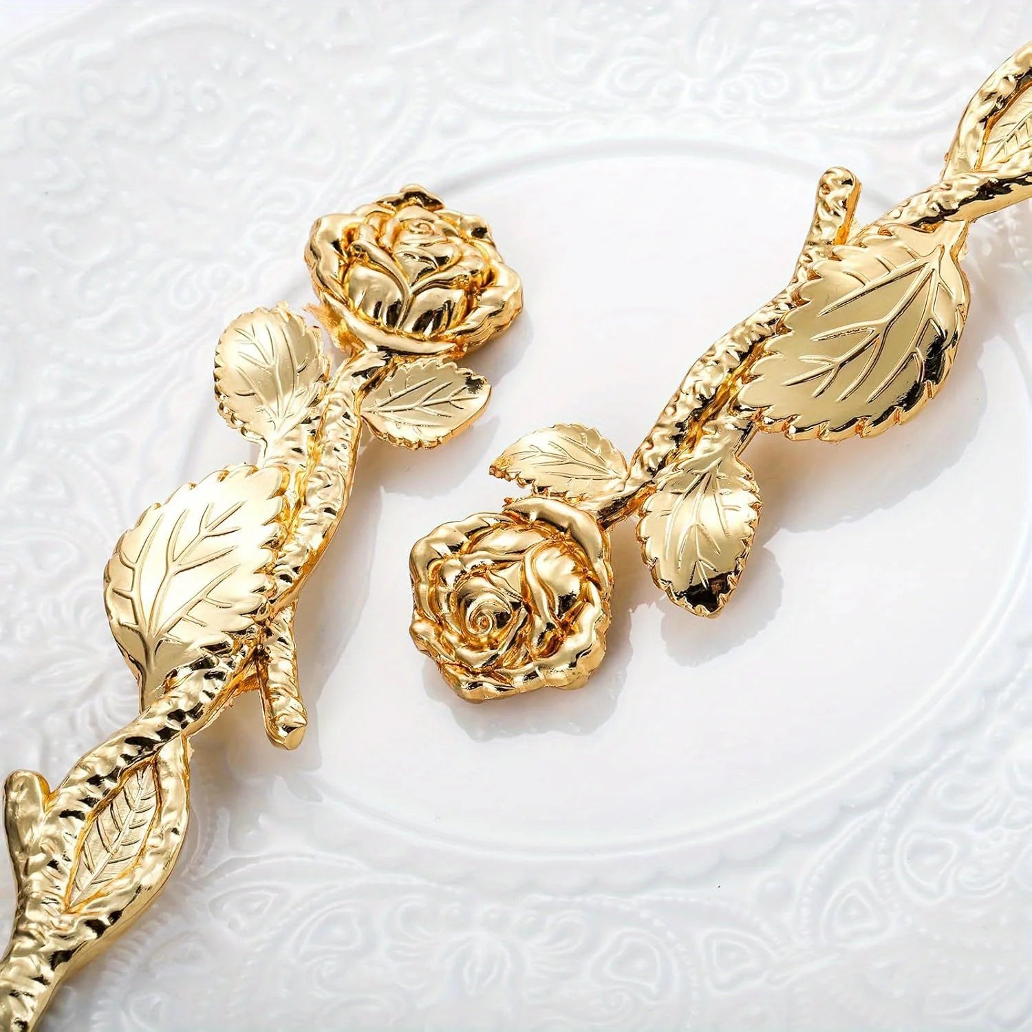 2pcs Set of Golden Color Cake Knife and Spatula Luxury Rose Shaped Handle Cake Knife for Weddings Birthday Party Tableware Gifts Oasis Select