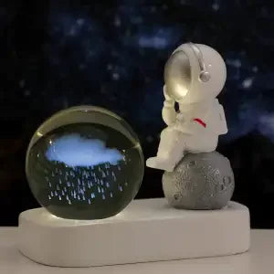 Astronaut Night Light Desktop Small Ornaments Decorative Crystal Ball