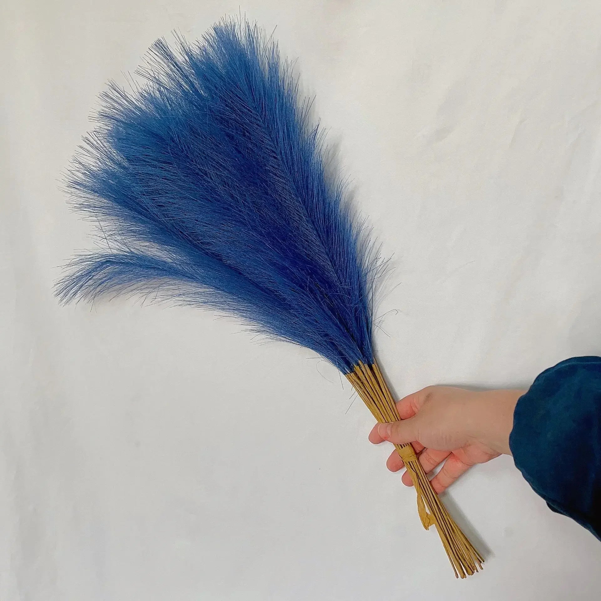 5PCS Artificial Pampas Grass Artificial Flower Home Party Table Flower Arrangement Decoration Wedding Decor Fluffy Reed Grass Oasis Select Blue 5pcs