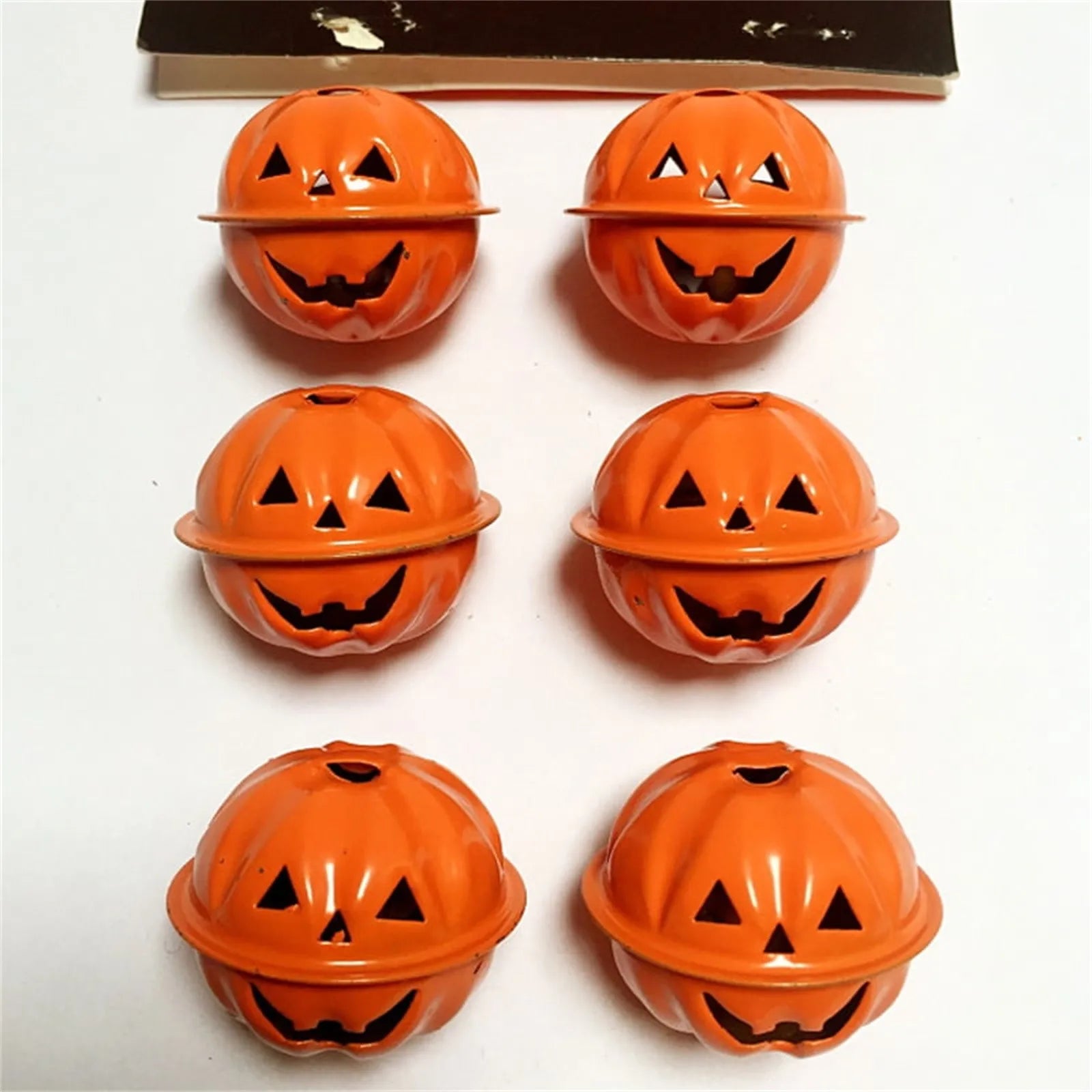 5-Pack Halloween Pumpkin Jingle Bells – 4cm Metal Hanging Decor Halloween Bell Ornaments Oasis Select Orange