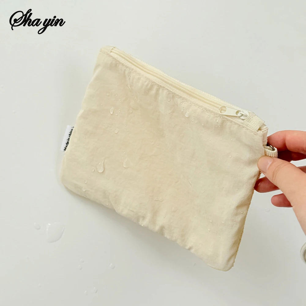 Grid Mesh Mini Double-Layer Pouch – Cables, Coins & Makeup