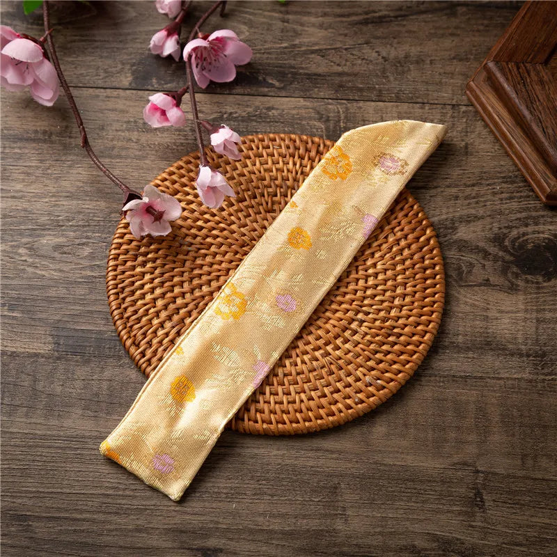 New Chinese Style Hand Fan Cover Embroidered Flowers Portable Folding Fan Cover Dustproof Protective Cover Home Decoration Oasis Select Light Yellow