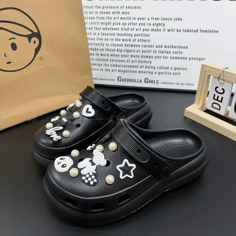 Cute bear shoe accessory set, decorative shoe buckles, removable, suitable for sandals and flip-flops. Oasis Select