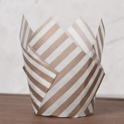 Cupcake Liners Muffin Liners Holders for Baking Cups Cupcake Wrappers in Standard Size Classic Parchment Paper Cupcake Liners Oasis Select F 50PCS-1 SET
